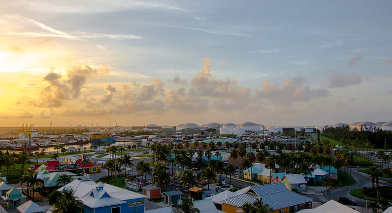 Coastal Sites: Dive and Snorkel Sites Around Grand Bahama Island