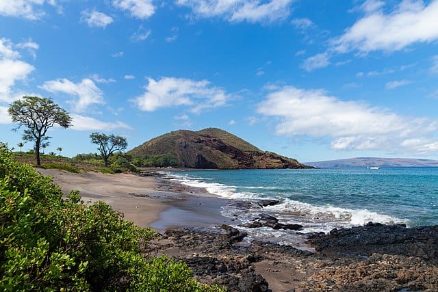 City Guides: Things to do While Boating in Maui, Hawaii