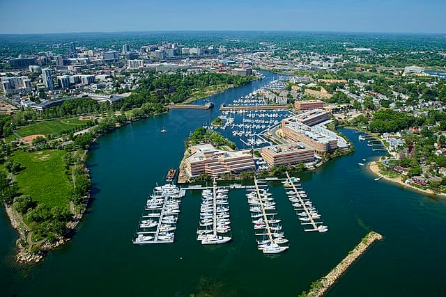 City Guides: Things to do While Boating in Stamford, Connecticut