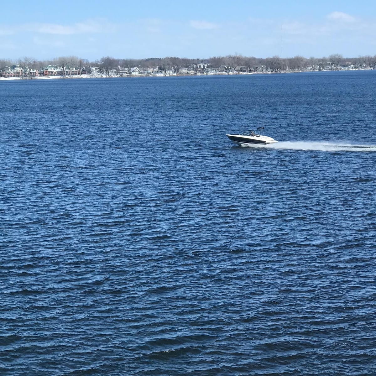 City Guides: Things to do While Boating in Okoboji, Iowa