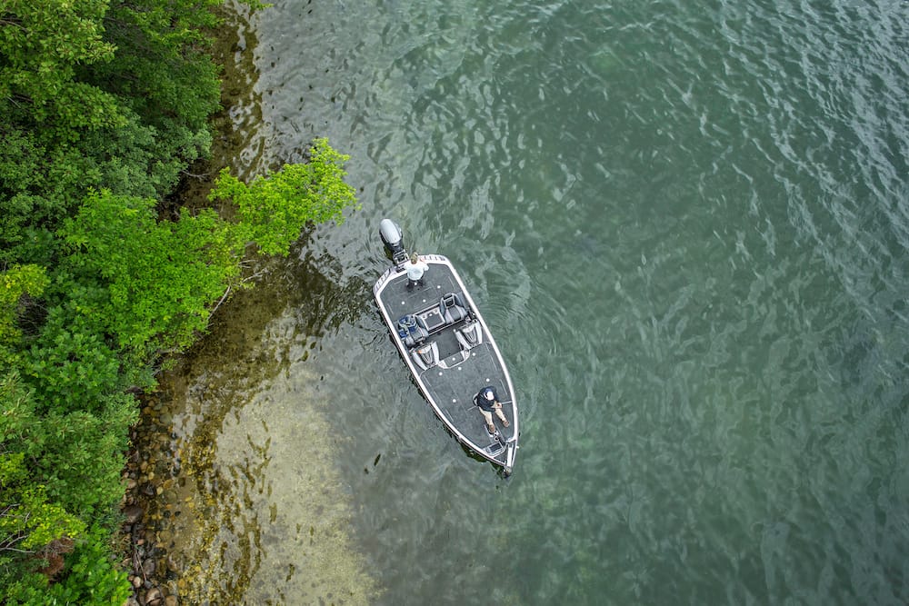 In the Shallow: Boating the Backcountry and Fishing the Flats