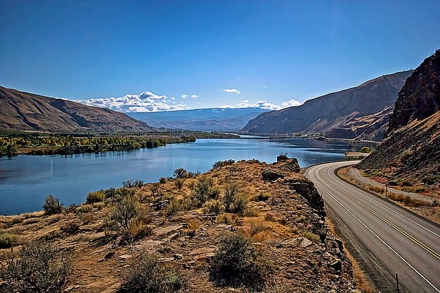 Adventures in Boating: The Columbia River