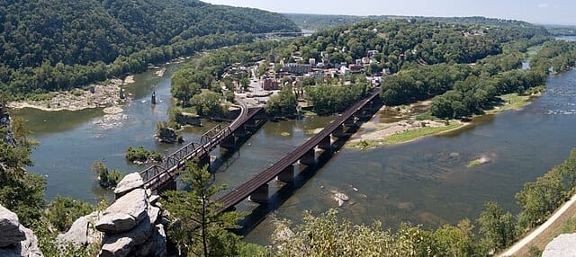 City Guides: Things to do While Boating in Harpers Ferry, West Virginia