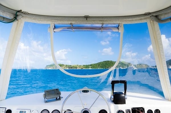 Adventures in Boating: What you Need to Know to Navigate from Florida to the Bahamas by Boat