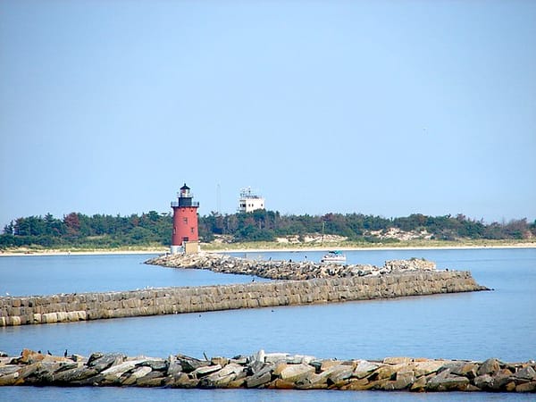 Coastal Sites: Lighthouses in Delaware