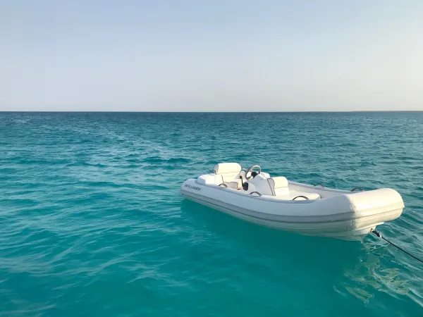 Nautical Know-How: How to Properly Tow a Dinghy