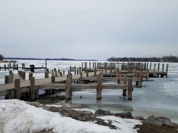 Dockside Assistance: Adding Dock Bubblers to Your Dock