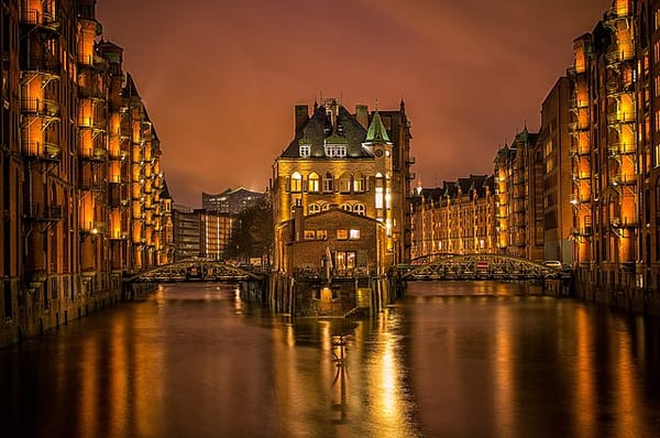 City Guides: Things to do While Boating in Hamburg, Germany