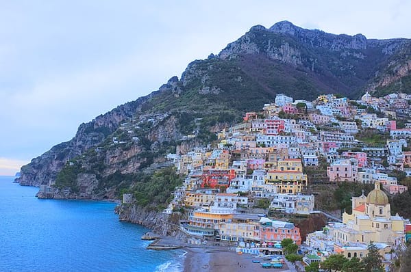 City Guides: Things to do While Boating in Positano, Italy