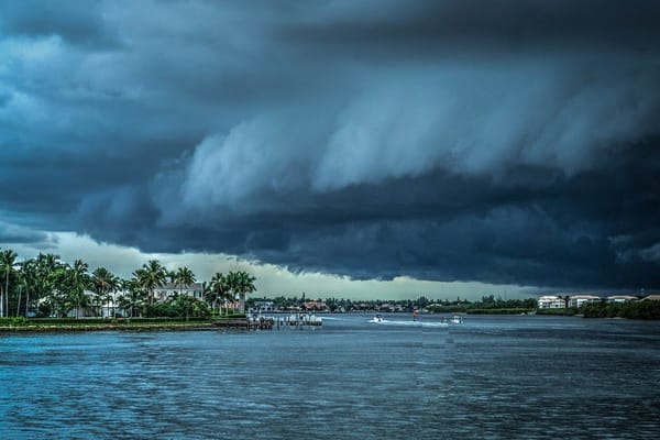 How to Prepare Your Boat For A Hurricane