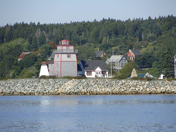 City Guides: Things to do While Boating in Liverpool, Nova Scotia, Canada